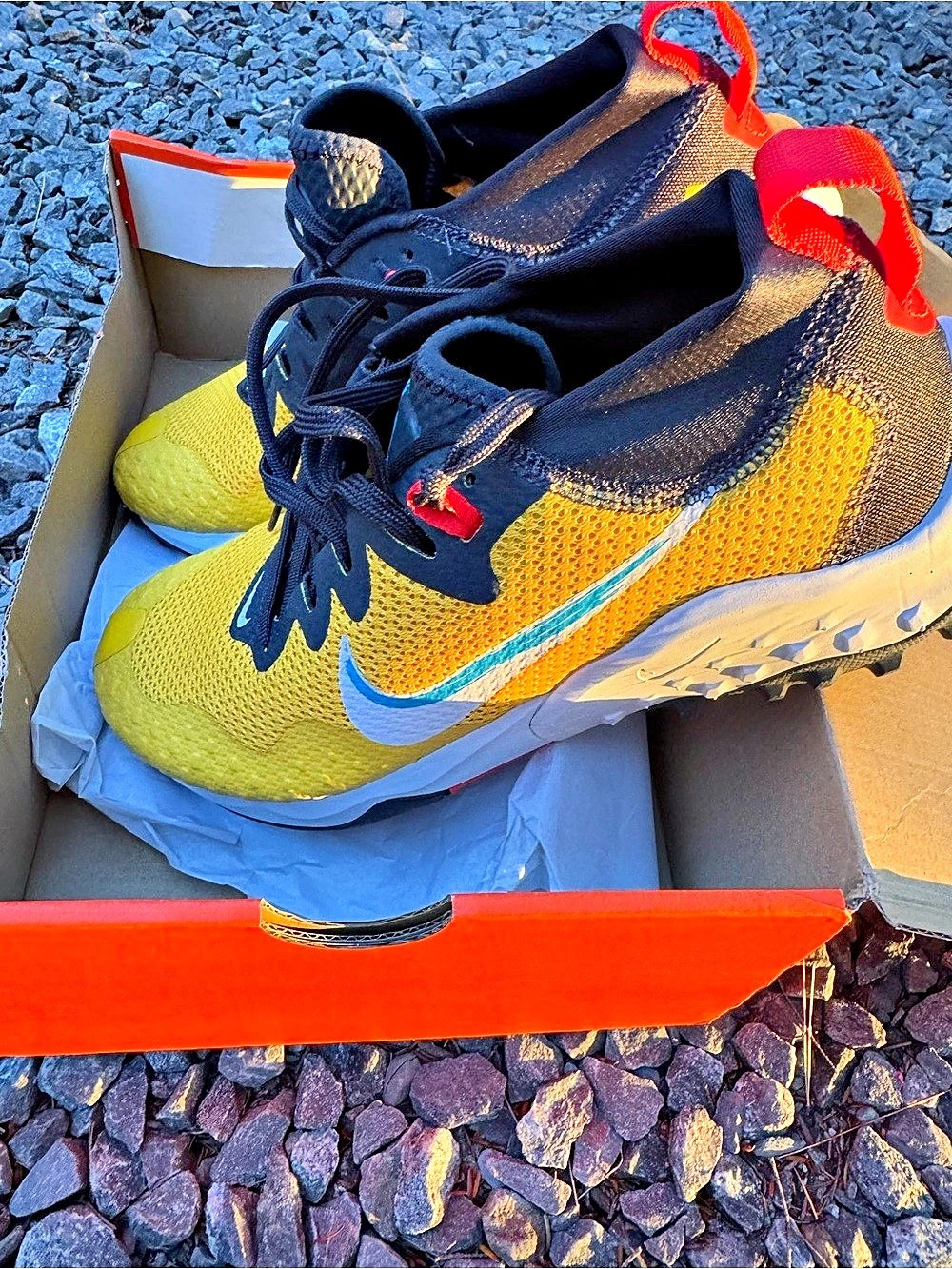 Nike Wildhorse 7 Trail Running Shoes Yellow & Black US 9.5